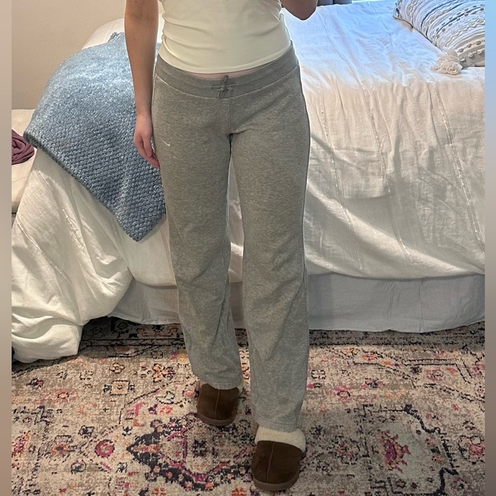 Vintage Grey Nike Low-rise Nike Sweatpants